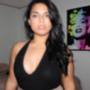 Meet your Posher, Mayra